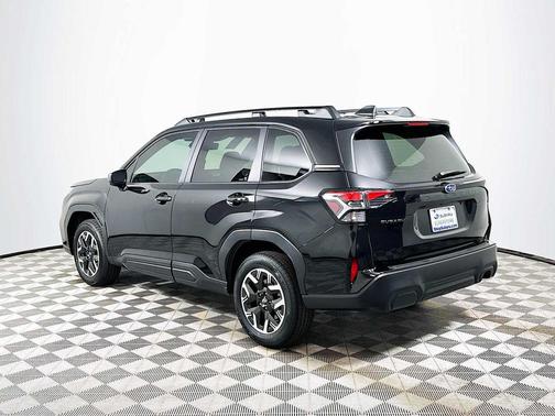 CRYSTAL BLK SIL 2026 Subaru Forester Premium