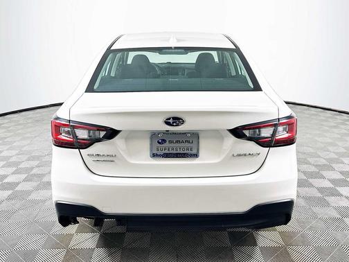 2022 Subaru Legacy Base
