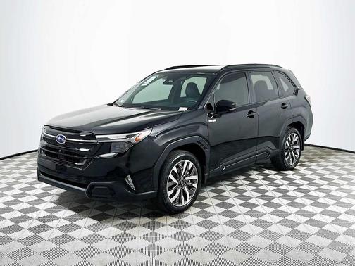 CRYSTAL BLK SIL 2026 Subaru Forester Hybrid Touring