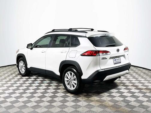 Wind Chill Pearl 2023 Toyota Corolla Cross LE