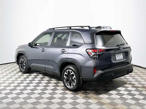 2025 Subaru Forester Base