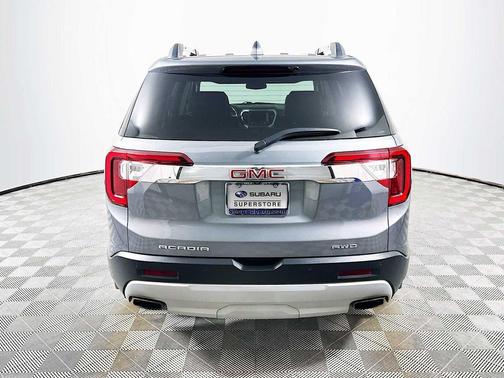 2022 GMC Acadia AWD SLT