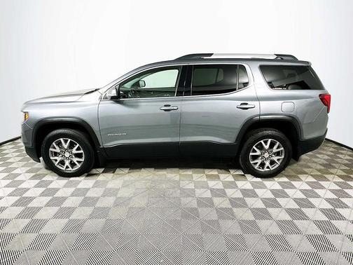 2022 GMC Acadia AWD SLT