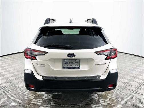 2025 Subaru Outback Base