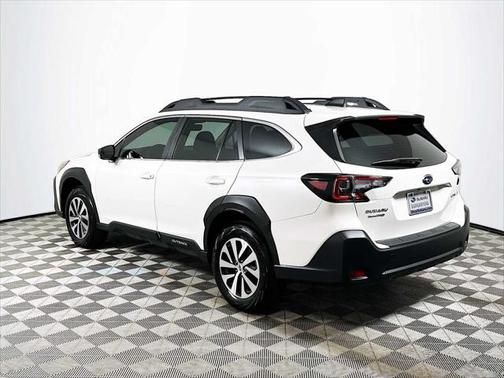 2025 Subaru Outback Base