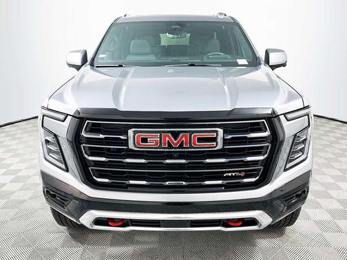 2025 GMC Yukon XL 4WD AT4