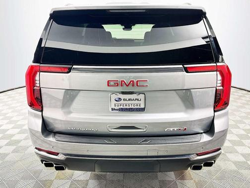 2025 GMC Yukon XL 4WD AT4