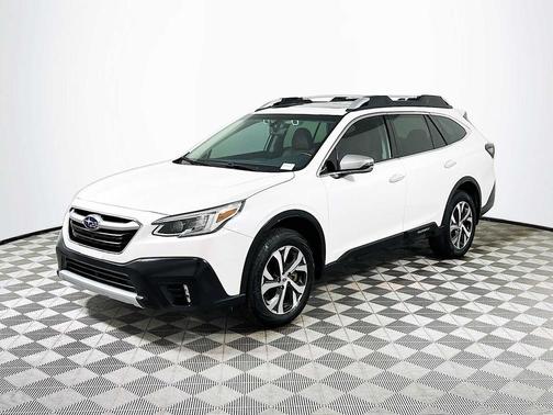 2022 Subaru Outback Touring XT