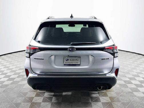 ICE SILV MET 2026 Subaru Forester Hybrid Touring