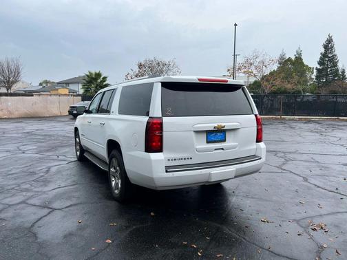 2015 Chevrolet Suburban 1500 LTZ