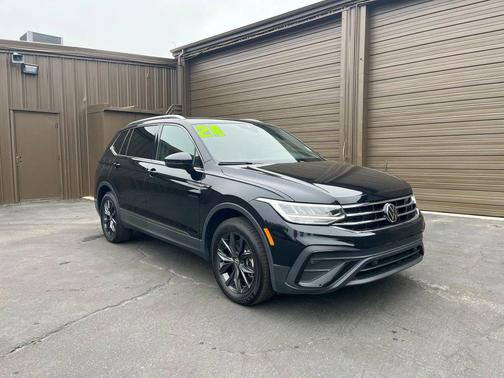 2024 Volkswagen Tiguan 2.0T Wolfsburg Edition