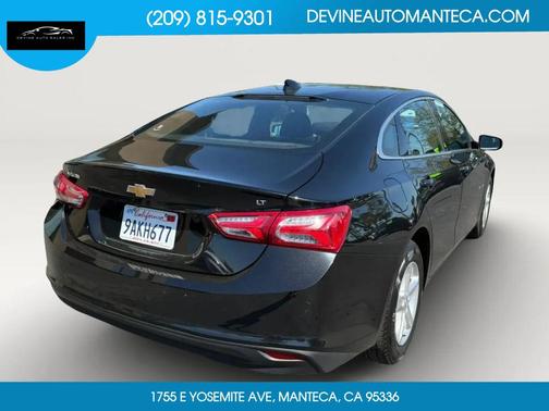 2022 Chevrolet Malibu FWD LT