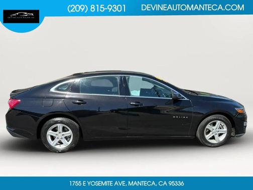 2022 Chevrolet Malibu FWD LT