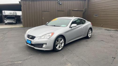 2011 Hyundai Genesis Coupe 3.8 Grand Touring