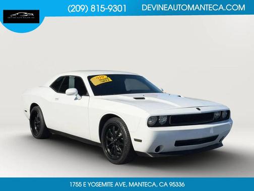 2010 Dodge Challenger SE