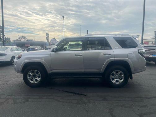 2017 Toyota 4Runner SR5 Premium