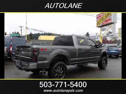 Magnetic 2017 Ford F-350 XLT