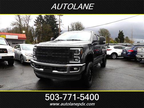 Magnetic 2017 Ford F-350 XLT