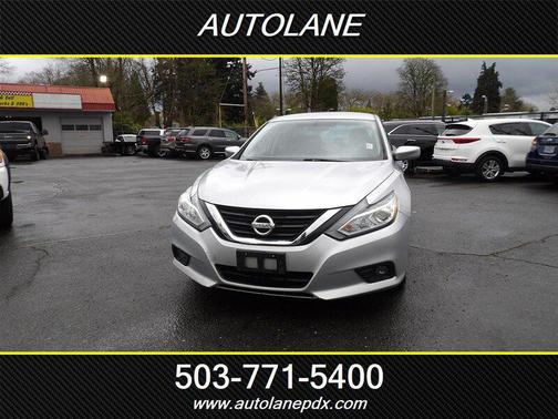 Brilliant Silver 2017 Nissan Altima 2.5 SV