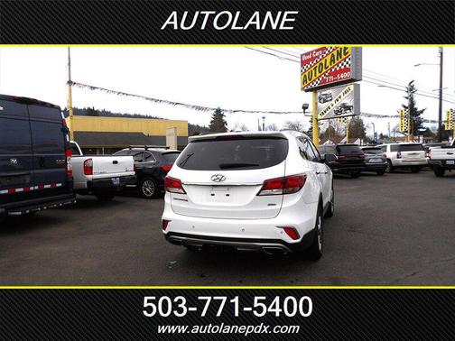 2017 Hyundai SANTA FE SE Ultimate