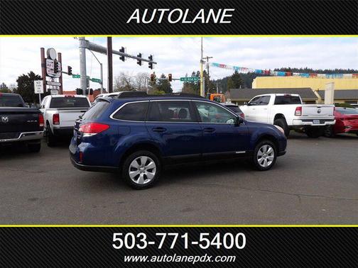 2010 Subaru Outback 2.5 i Premium