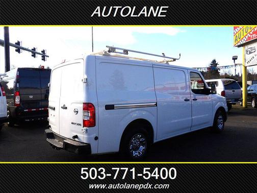 2018 Nissan NV Cargo NV2500 HD SV V8