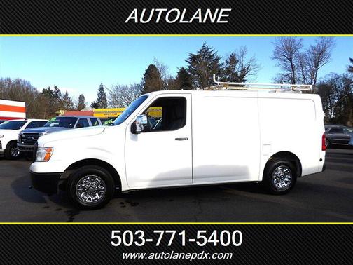 2018 Nissan NV Cargo NV2500 HD SV V8