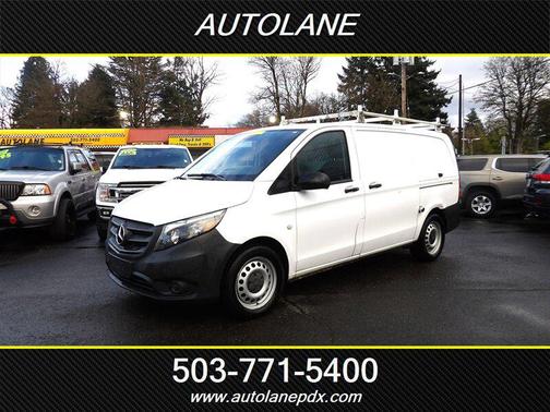 2018 Mercedes-Benz Metris Base