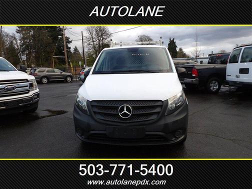 2018 Mercedes-Benz Metris Base