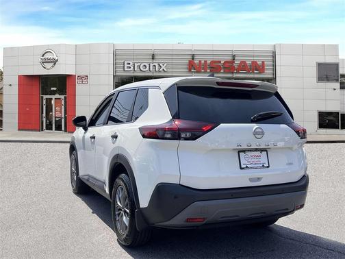 2022 Nissan Rogue S