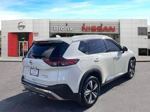 2021 Nissan Rogue Platinum