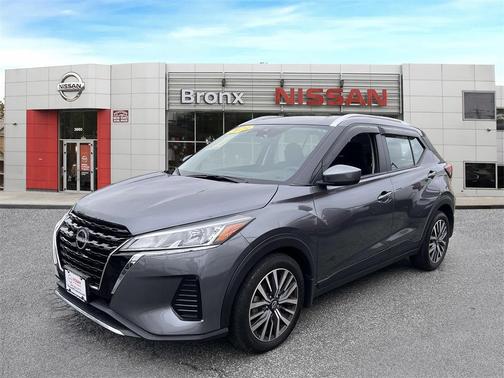2023 Nissan Kicks SV