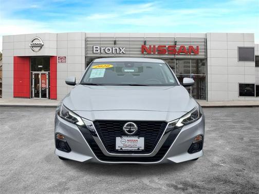 2020 Nissan Altima 2.5 SV