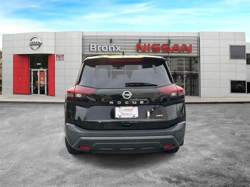 2021 Nissan Rogue S