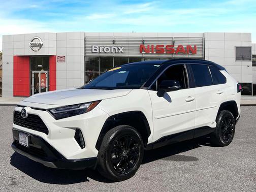 2022 Toyota RAV4 Hybrid XSE