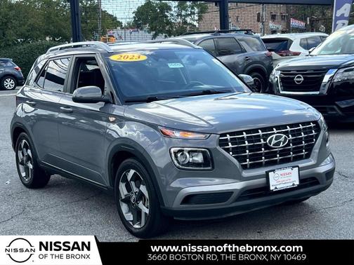 2023 Hyundai VENUE SEL