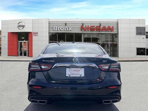 2021 Nissan Maxima SV