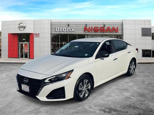 2025 Nissan Altima S