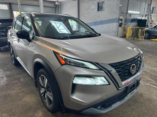 2021 Nissan Rogue SL