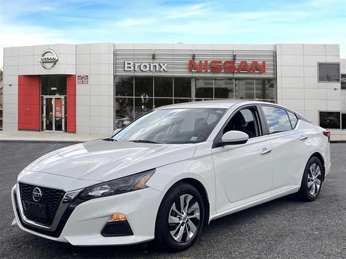 2022 Nissan Altima 2.5 S