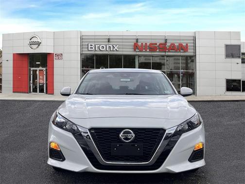 2022 Nissan Altima 2.5 S