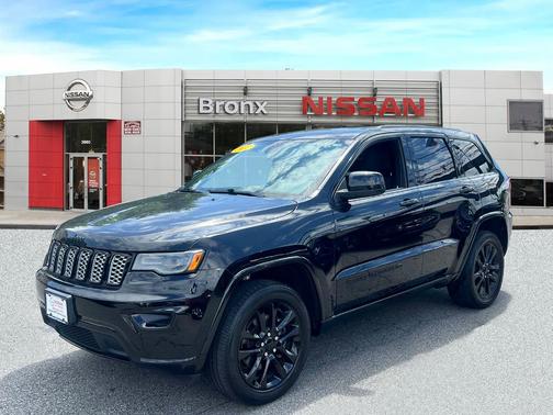 2022 Jeep Grand Cherokee WK Laredo