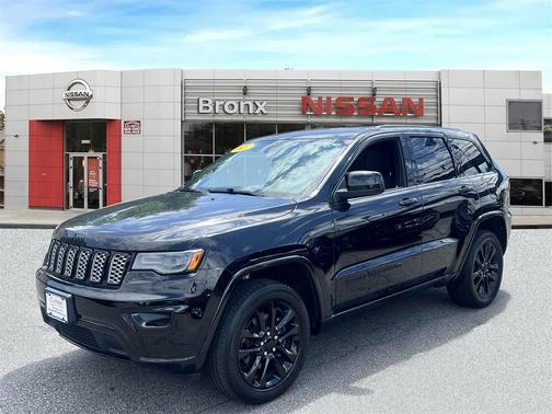 2022 Jeep Grand Cherokee WK Laredo