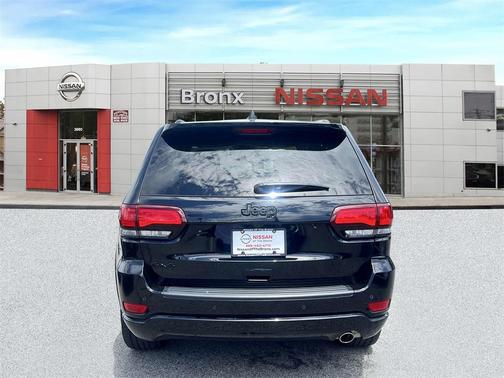 2022 Jeep Grand Cherokee WK Laredo