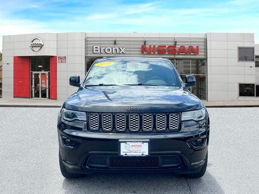 2022 Jeep Grand Cherokee WK Laredo