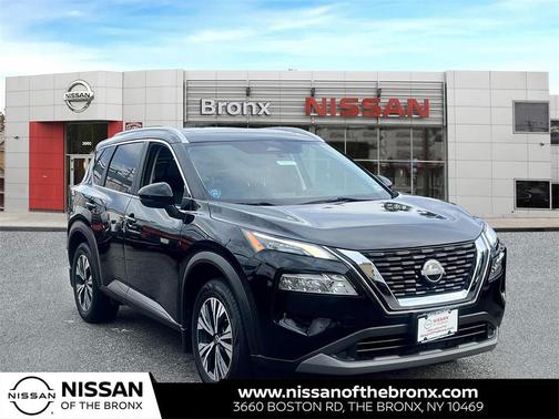 2022 Nissan Rogue SV