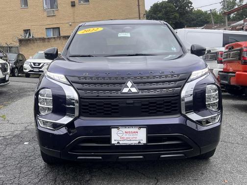 2022 Mitsubishi Outlander SE