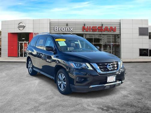 2020 Nissan Pathfinder S