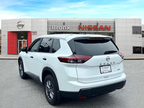 2024 Nissan Rogue S