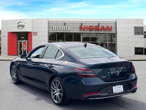 2023 Genesis G70 2.0T
